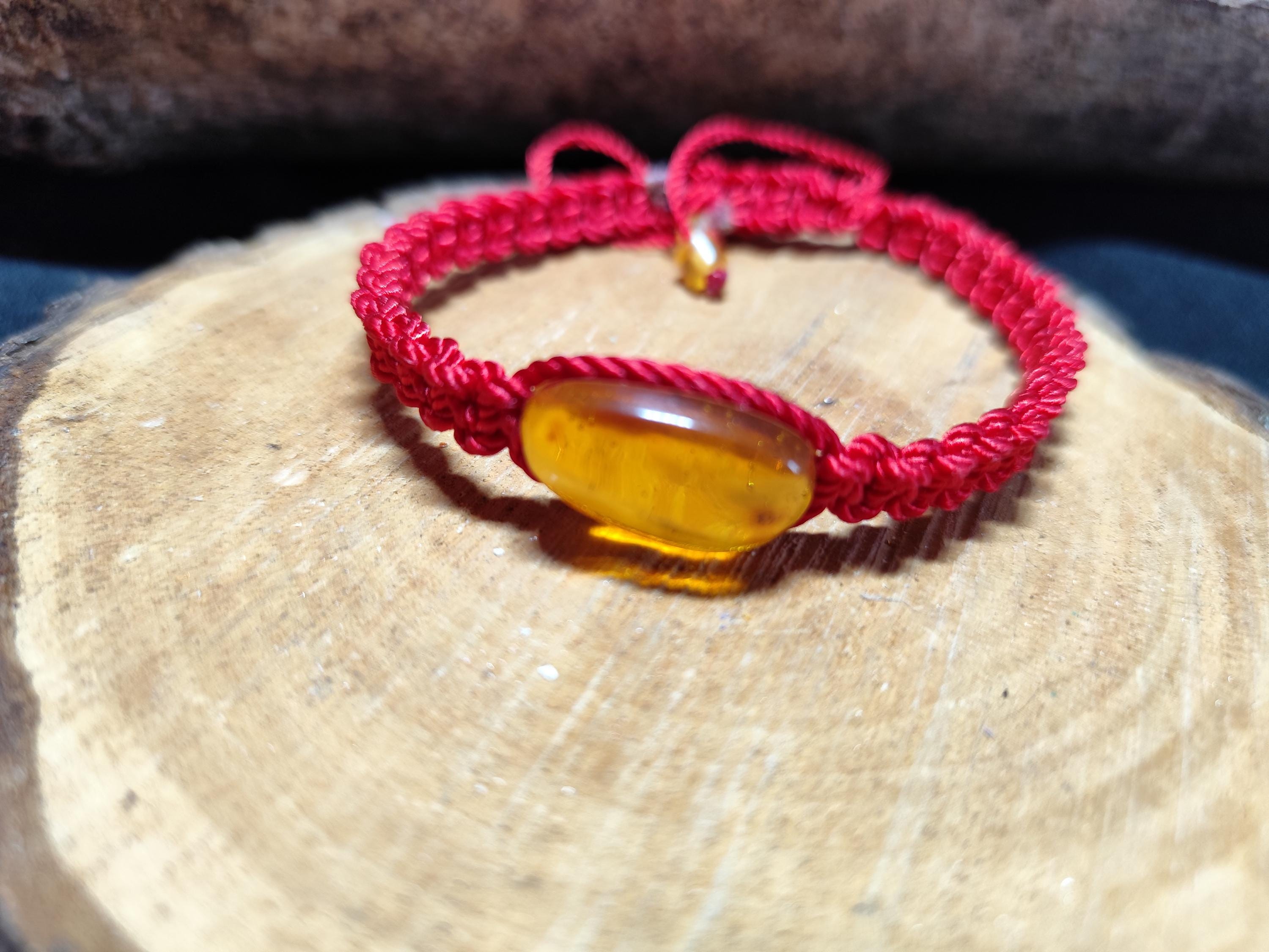 メキシコ　チアパス産の大きめアンバー　紐付き（ペンダント） Chiapas amber - Etsy 日本