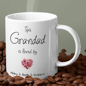 Personalisierte Tasse „This Grandad Is Loved“, personalisierte Kaffeetasse, personalisierte Tasse „Opa ist geliebt“.
