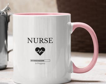Taza de enfermera personalizada, divertido regalo para futura enfermera, taza de enfermera en proceso, regalos de enfermera, regalo de estudiante de enfermería, regalo de Navidad