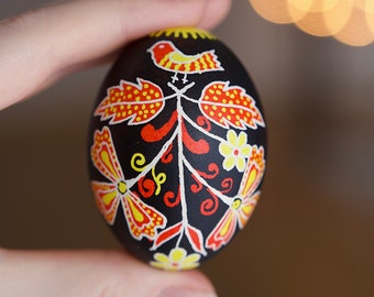 Handmade Pysanka egg, Ukrainian Easter egg, pattern from the Lviv region