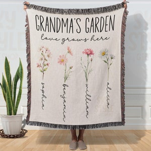 Personalized Grandma Garden Blanket Grandma Woven Blanket With Grandkids Names Gift for Grandmas Garden Blanket Mother In Law Birth Flower
