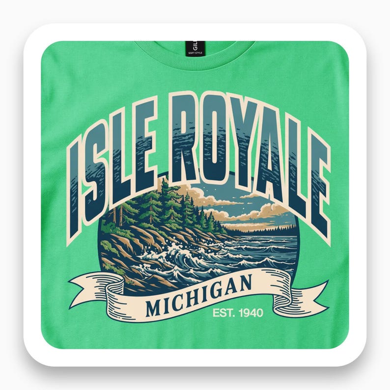 Isle Royale Michigan Shirt, Vintage Lakefront Tee, Est. 1940 Gift, Great Lakes T-Shirt
