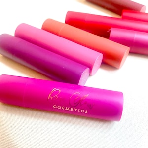 Soft Matte Finish Vegan Velvet Matte Lipstick - Cruelty Free - Smooth Velvet Finish - Lipstick - Hydrating Lipstick