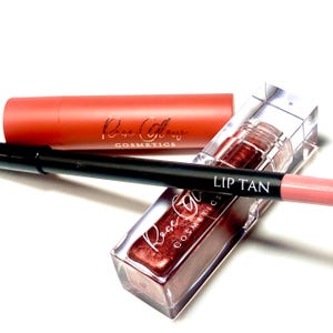 Soft Glow Lip Combo Set | Soft Girl Lip Kit mit Feuchtigkeitsspendender Lipgloss | Matter Lippenstift & Sculpting Lip Liner | Langlebig | Nicht Haftend |