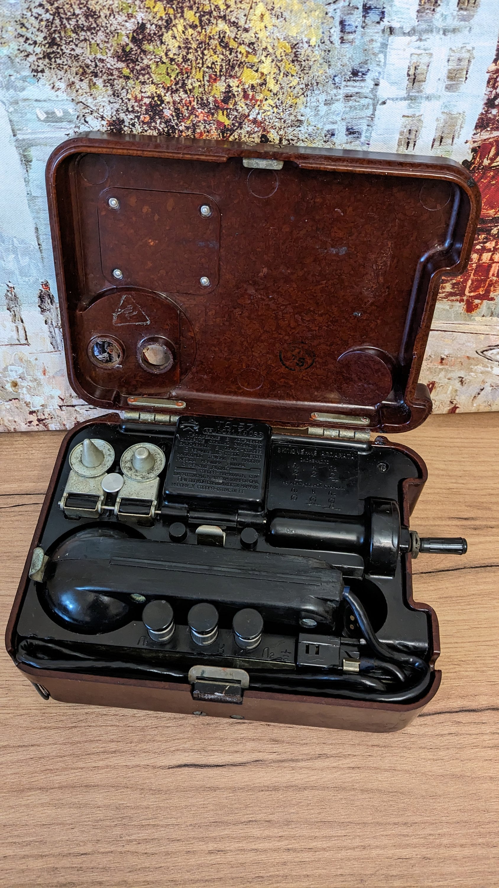 ソ連軍 ТА−57 野戦電話 2台セット ソ連軍 ТА−57 野戦電話 2台セット