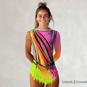 Vielseitiger Turnanzug für Rhythmische Sportgymnastik, Eiskunstlauf, Ballett und Akrobatik | Elastisches Lycra in Weiß und Lila - LILY