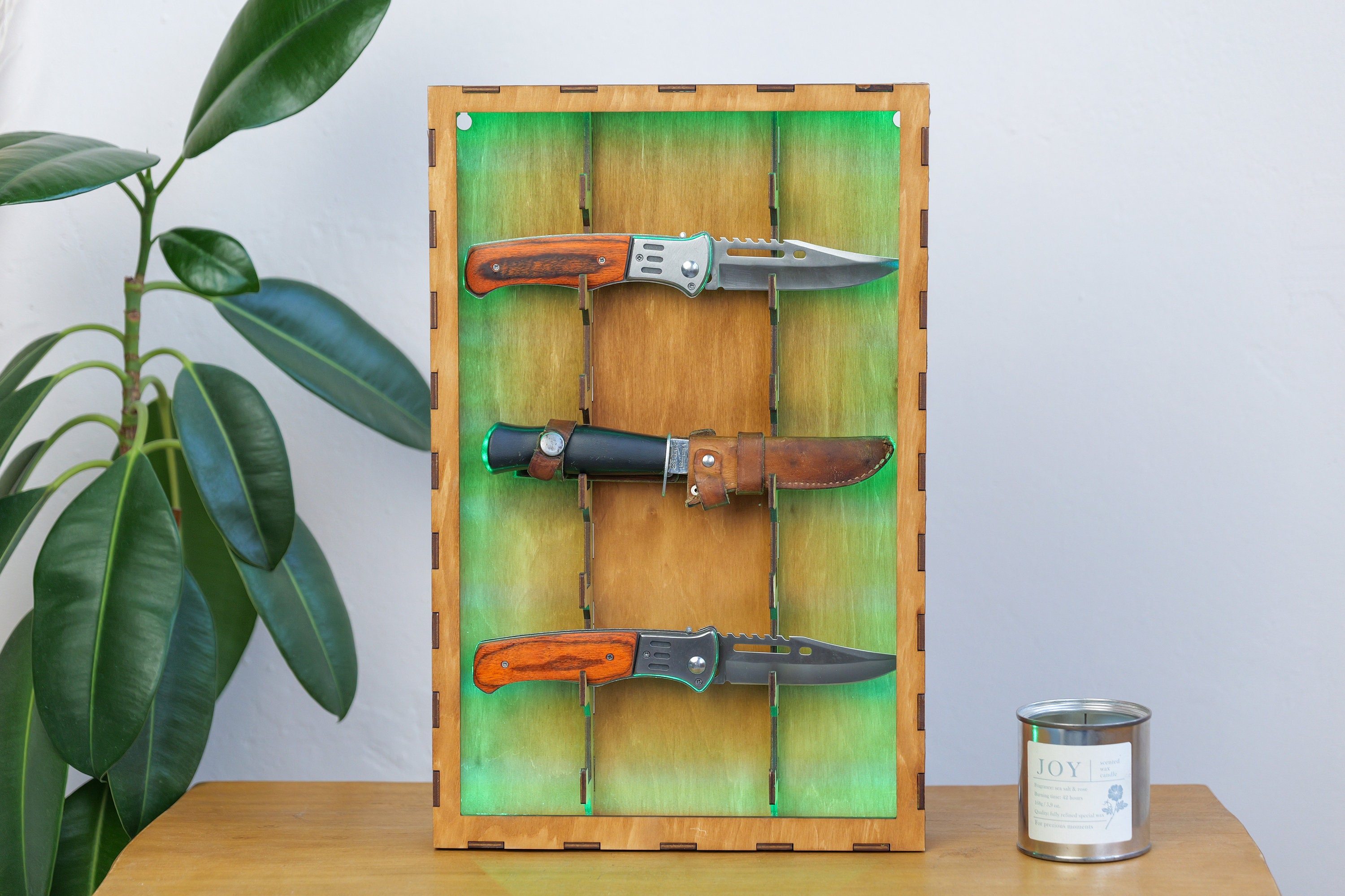 Wood knife display case, Knife holder storage, Knife cabinet shelf for wall, Knife rack, Knife display organizer, Pocket knife display shelf