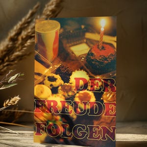 Sprüche Karte "Der Freude folgen" Postkarte Sprüche Reise Kunst Fotografie rot Geburtstag Freude Feier gelb Food analog Inspiration