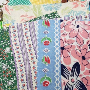 BEST 20 Vintage Feedsack Fabric Quilt 6x6" Flour Sack Material 1940s Mixed LOT