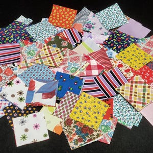 200 Vintage Antique Quilt Blocks Cotton Fabric 1930s Era 2 1/2"  Squares LOT