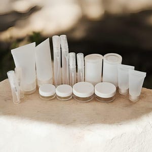 16 pcs/ensemble pot de bouteilles vides, pot de parfum cosmétique, soins personnels facile à transporter petit mini pot articles de toilette voyage contenants de bouteilles de maquillage