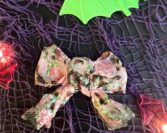 Handmade Rose Hair Bow: Spooky Halloween Costume Clip
