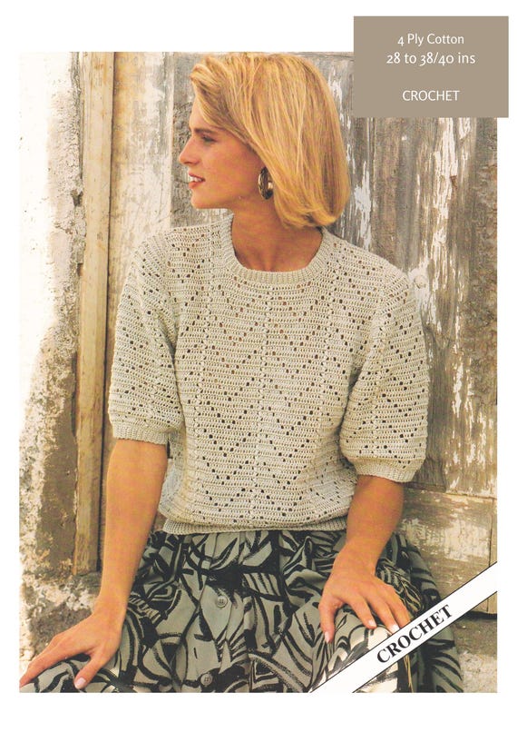 Crochet T-shirt Top Pattern Ladies Short Sleeved Summer Top 4 Ply Yarn in English