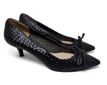 Vintage Prada Woven Leather Kitten Heel Pumps Bow Detail Size 40 Classic