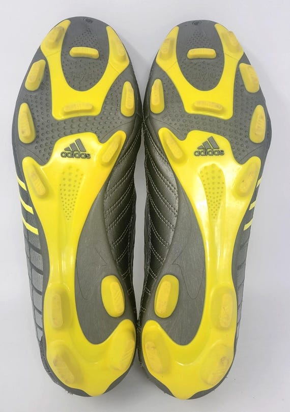 Adidas F30+ TRX FG Spider Soccer Cleats Men display picture 1
