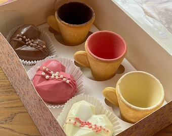 Set de regalo Delicia para el Día de la Madre: tazas de chocolate comestibles y bombas de cacao en forma de corazón