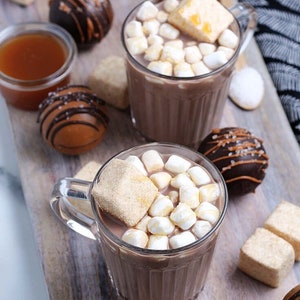 Marshmallow Chocolate Bombs Set of 12 | Cocoa Bombs with Marshmallow | Ready To Gift Cocoa Bombs / Hot Chocolate Bombs | Cocoa bombs
