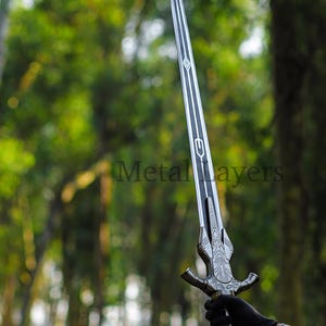 holding artorias sword in hands
