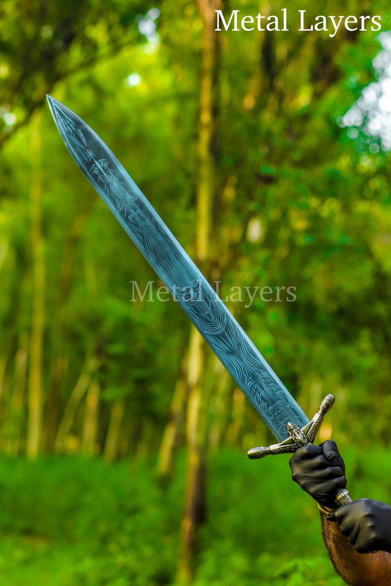 Handcrafted Dark Moon Greatsword with leather sheath, Elden Ring sword, Moonlight sword-Dark soul,Gift for Gamers,Boyfriend,gift for him image 7