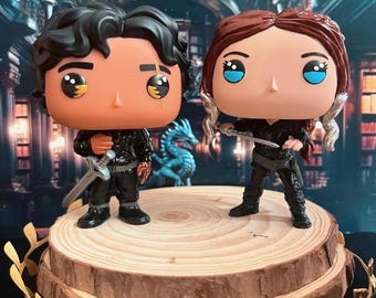 Xaden and Violet Funko pop. Fourth wings.