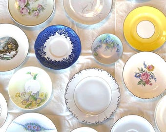 Vintage-Teller mit Blumenmuster, Wandteller, Landhausdeko, Schmuckschale, Waschtischschale, Ringhalter, Wandbehang im Oma-Stil, Teetasse mit unterschiedlichen Accessoires