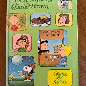 Charlie Brown First Edition, It’s a Mystery Charlie Brown, 1975, Vintage Kids Books, Charles M Schultz, Vintage Peanuts Characters