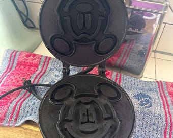 Vitantonio Mickey Waffle Maker Nostalgie uit de jaren 90, Mickey's Waffler Walt Disney Co, Model 950 chroom getest en werkend, vintage kitschkeuken