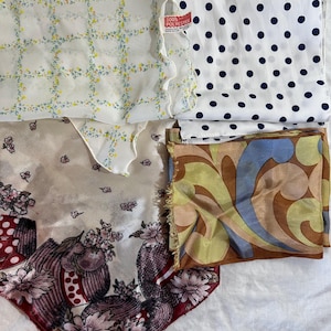 Lot of vintage scarves, 4 vintage scarves, rectangle scarves, vintage fashion, vintage silk bandana, vintage handkerchiefs,