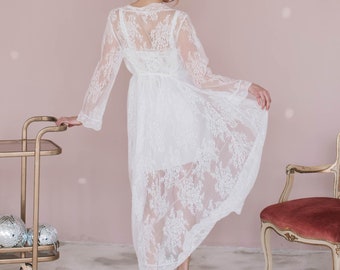 Bridal set Lace robe and Silk nightgown, Bridal sheer nightgown set, Bridal lingerie, Lace wedding robe, Bridal robes, Bridal shower gift