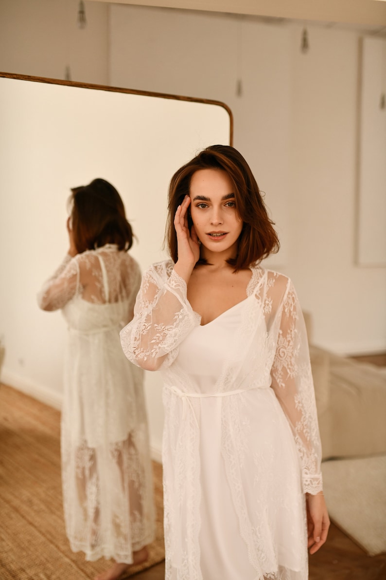 white nightgown for bride, lacy sleeve bridal robe