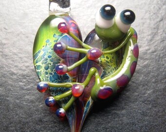 Frog pendant - glass heart lampwork pendant focal bead necklace - Boomwire Glass jewelry