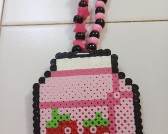 Collier Lait Fraise Perler