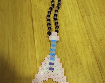 Collier perler guitare électrique