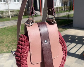 Circle Crochet Fashion Handmade Bag With Woxed Cord and Leather Mini Handbag Crochet Over the Shoulder Summer Woman Modern Small Trand Bag