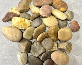 Oregon crafting river stones