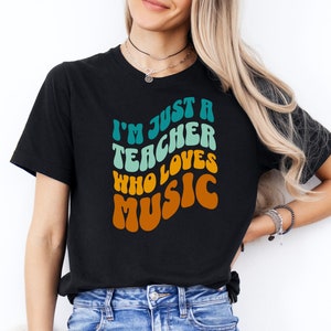 Cute Retro Teacher Shirt, Music Teacher T, Wavy Teacher Shirt, Kindergarten Teacher, Gift For Music Teacher, Teacher Appreciation Gift