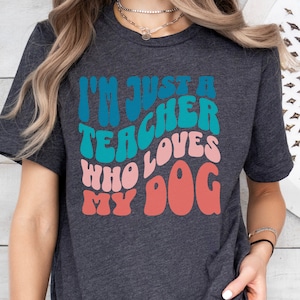 Niedliches Lehrer Shirt, Zurück zu Schullehrer T-Shirt, Hundeliebevoller Lehrer T-Shirt, Grundschullehrer, Geschenk für Lehrer, der Tiere liebt