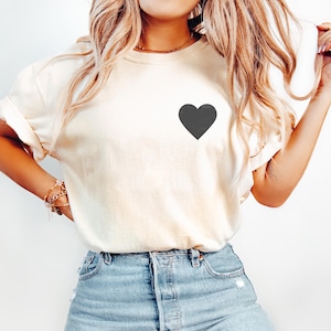 Womens Heart T-shirt, Vintage Style Heart Shirt, Black Heart TShirt, Distressed Heart Tee Valentine&#39;s Day Shirt, Women&#39;s Comfort Colors® Tee