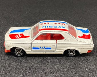 Nissan Skyline GT-R (1:62 Scale) Tomica Premium (#26) - Etsy UK