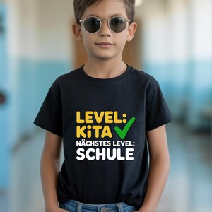 Einschulung T-Shirt Unisex – Level Kita Nächstes Level Schule – Geschenk Schulstart, Kita Abschied, Schulanfang Shirt