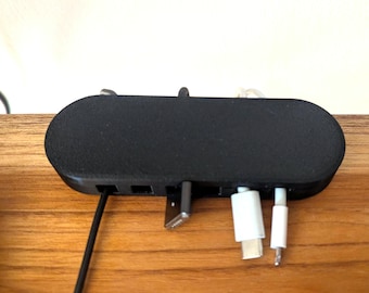 Cable organizer – compact, magnetic, practical & perfect for your desk