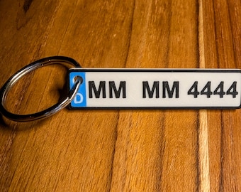 Personalizable license plate keychains - 3D printed, customizable keyholder