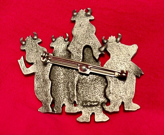 Vtg Signed JJ Pewter Herd of laughing Cows Brooch… - image 5