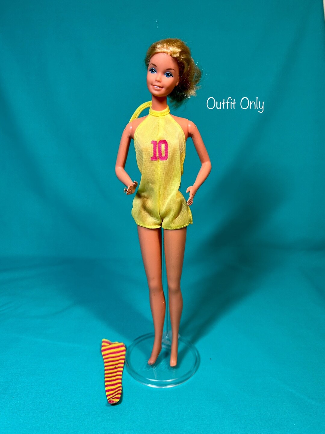 Early 1970s Barbie Vintage Outfit, Barbie by Mattel Best Buy From 1977