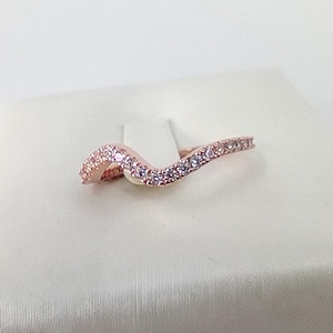 anello pandora timeless impilabile onda scintillante rosa sormus