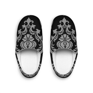 Damask Pattern Indoor Slippers, Cozy Flannel Fleece House Shoes