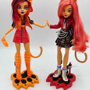 Clawsome Themed Stand - Monster High Inspired Designs to Accent the Character of Your Beloved Ghouls
