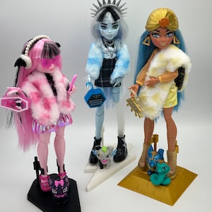 Themed Stands - Monster High Inspired Designs to Accent the Character of Your Beloved Ghouls
