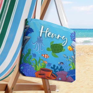 Benutzerdefinierte Tasche mit Namen, personalisierte Strandtasche für Urlaub oder Pool, personalisiertes Ozeangeschenk, Clownfischtasche, unter dem Meeresthema