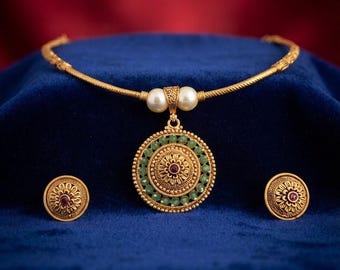 Antique Moti Pendant Necklace Set, Matte Gold Indian Pearl Jewelry, Green Bead Ruby Pendant with Matching Earrings